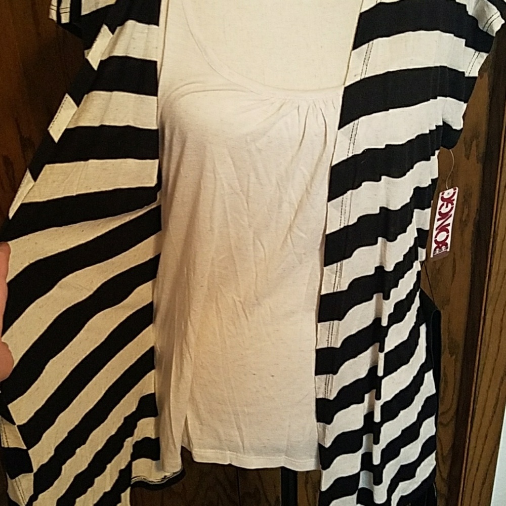 NWT Bongo Top - Picture 4 of 8